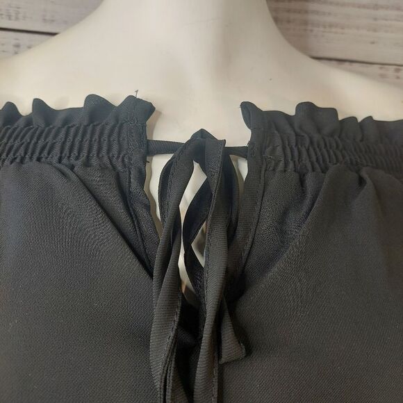 Ardene Black Off-Shoulder Mini Dress - Picture 3 of 11